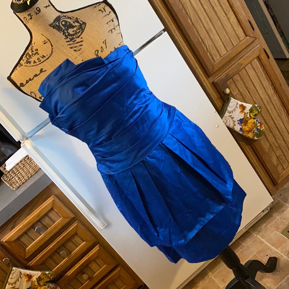 NWT BCBGMAXAZRIA strapless formal dress size 10